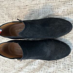Tommy Hilfiger black suede booties